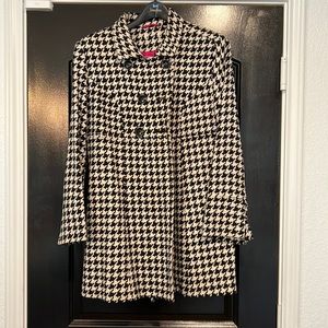 Houndstooth pea coat